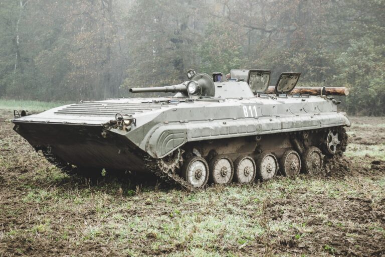 BMP-1 AMPHIBIOUS TRACKED INFANTRY FIGHTING VEHICLE
